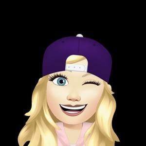 Meet your Posher, Jillian